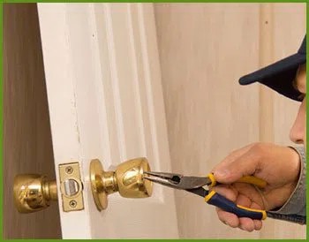 Neighborhood Locksmith Services Stamford, CT 203-893-4241 - 4-fast-locksmith